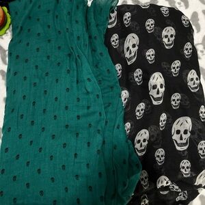 Skull Print Green and Black Scarf